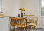 Bungalow_Kitchen_Table.PNG